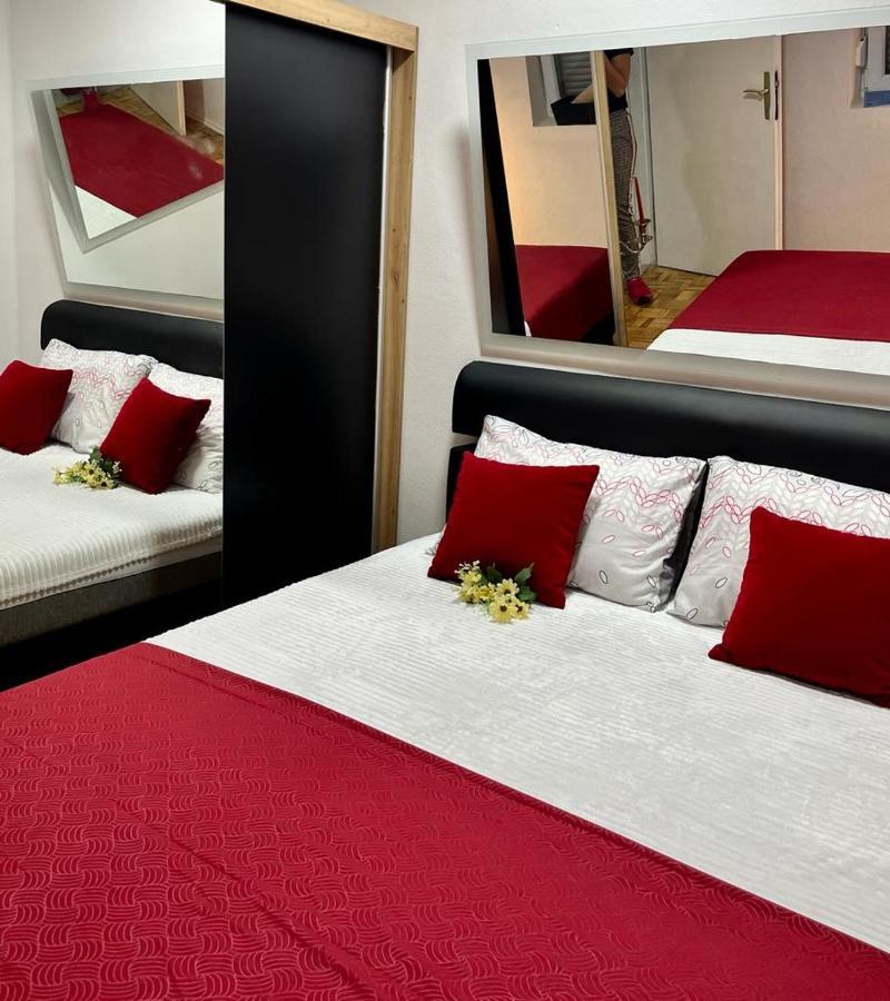 Stan Na Dan Kozarska Dubica Apartment Bosanska Dubica ภายนอก รูปภาพ